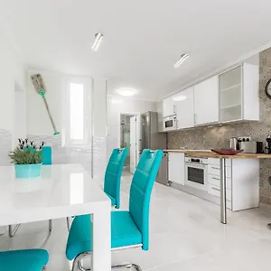  Apartment Island Village With Panoramic View