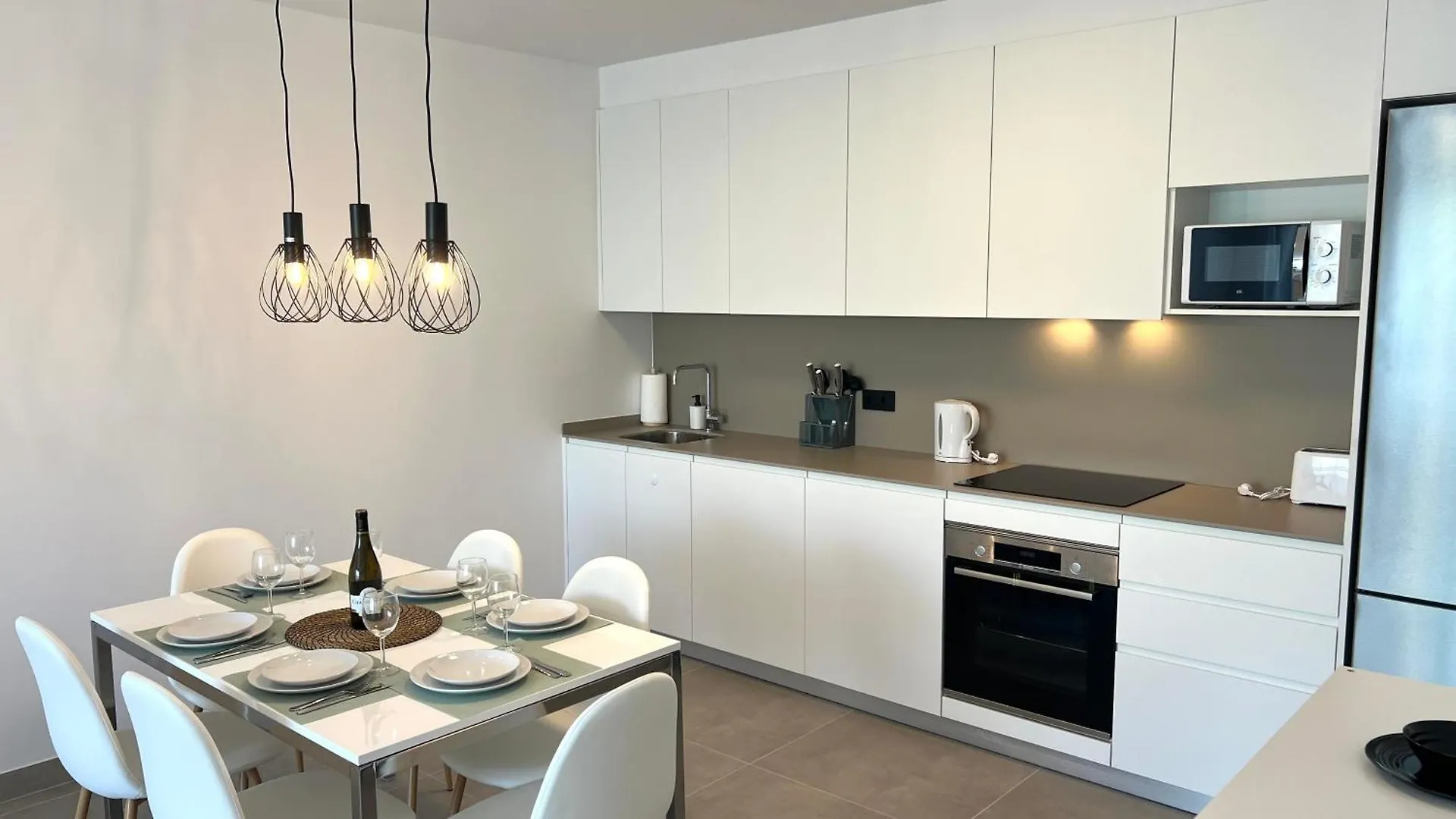 Atlantic Home - Three-Bedroom Premium Apartment Costa Adeje   Costa Adeje (Tenerife)